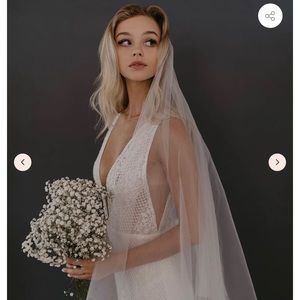 Untamed Petals Jasmine Bridal Veil One Tier